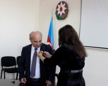 Coğrafiyaşünas alim “Heydər Zirvəsi -100” diplomu və medalı ilə təltif edilib