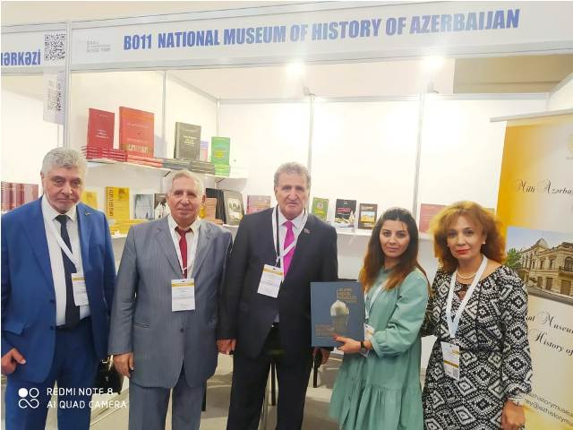 Tarix Muzeyinin nəşrləri VIII Bakı Beynəlxalq Kitab Sərgisində nümayiş olunur