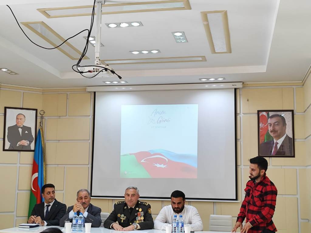 Torpaqşünaslıq və Aqrokimya İnstitutunda şəhidlərin xatirəsi anılıb
