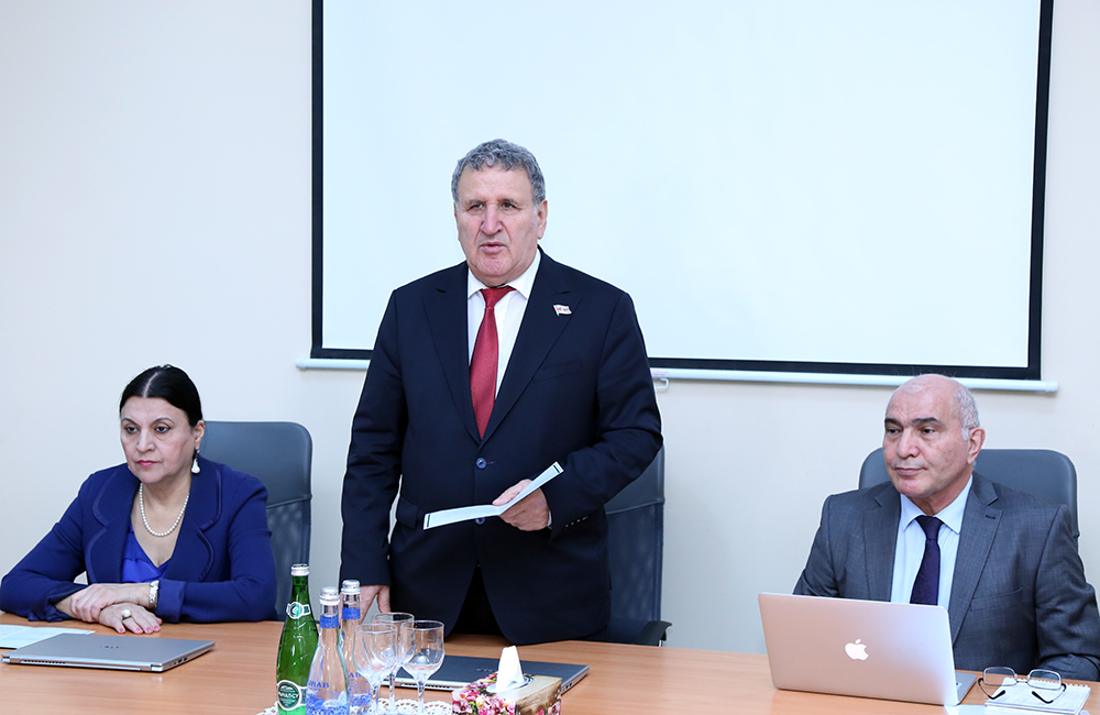 В НАНА состоялась научная конференция в рамках «Года Гейдара Алиева»