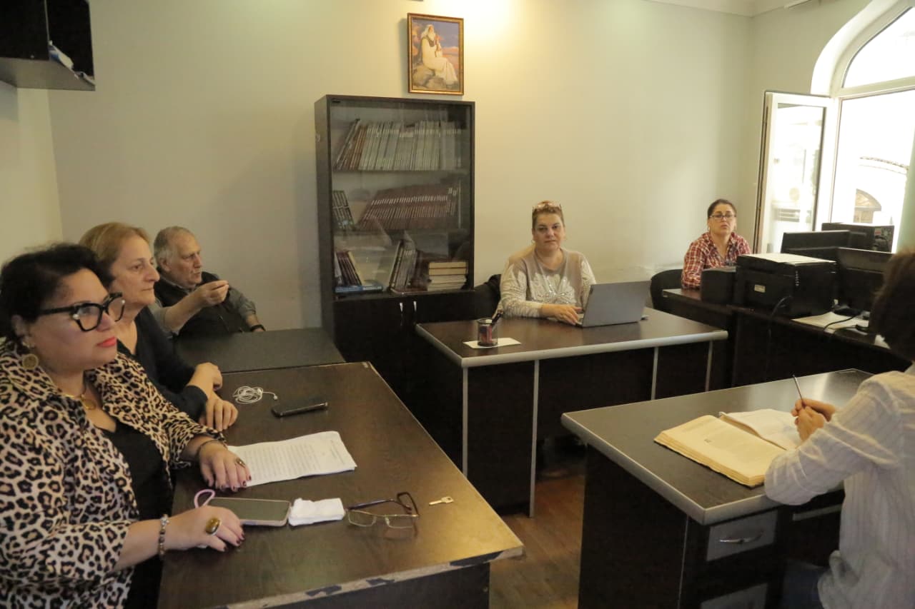 Folklor İnstitutunun “Dədə Qorqud” şöbəsində elmi seminar keçirilib