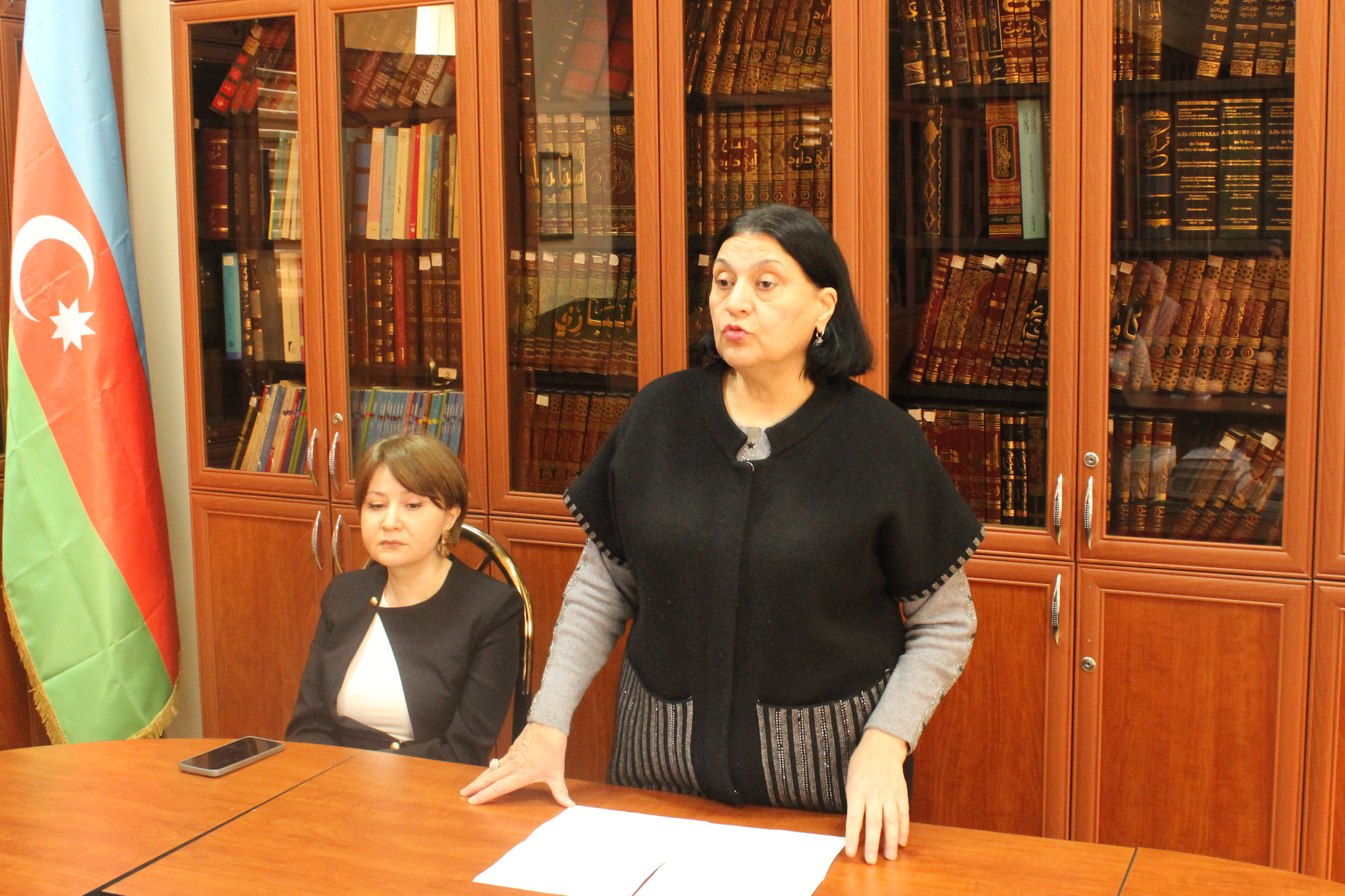 Şərqşünaslıq İnstitutunda “Anadilli şeirimizin zirvəsi – Səməd Vurğun" mövzusunda elmi sessiya keçirilib