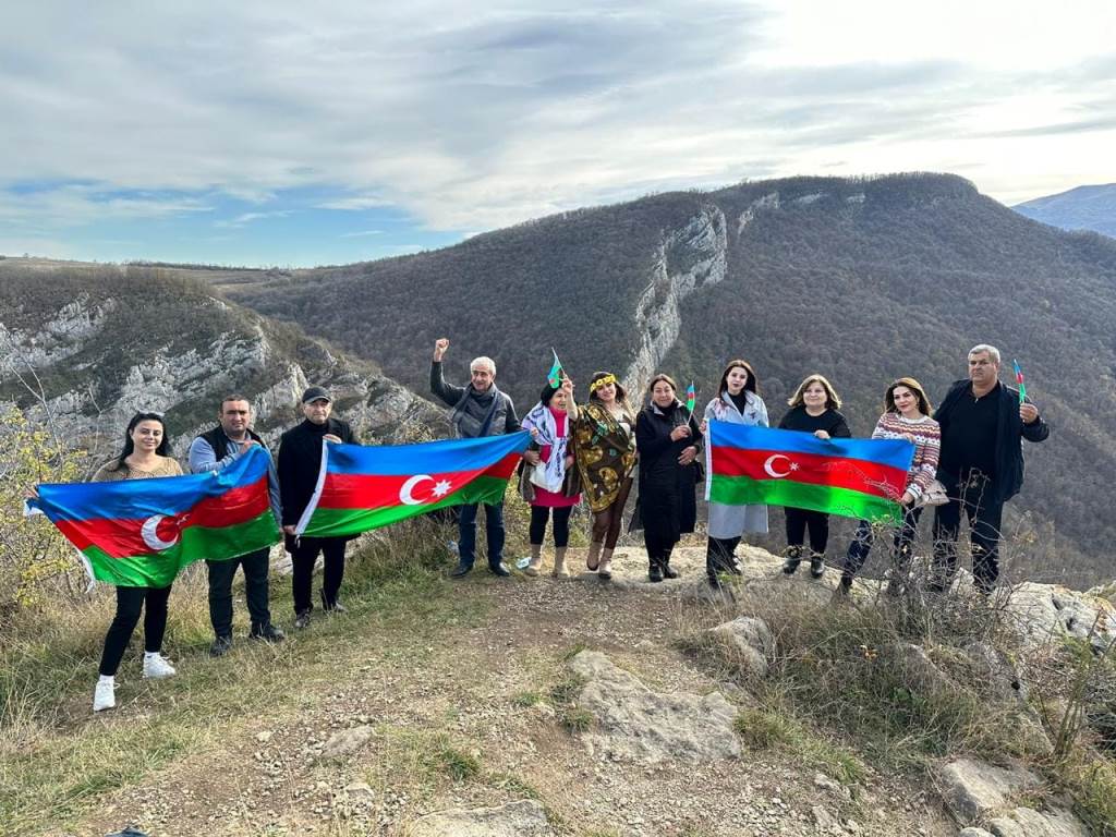 Dendrologiya İnstitutunun əməkdaşları Şuşaya səfər ediblər