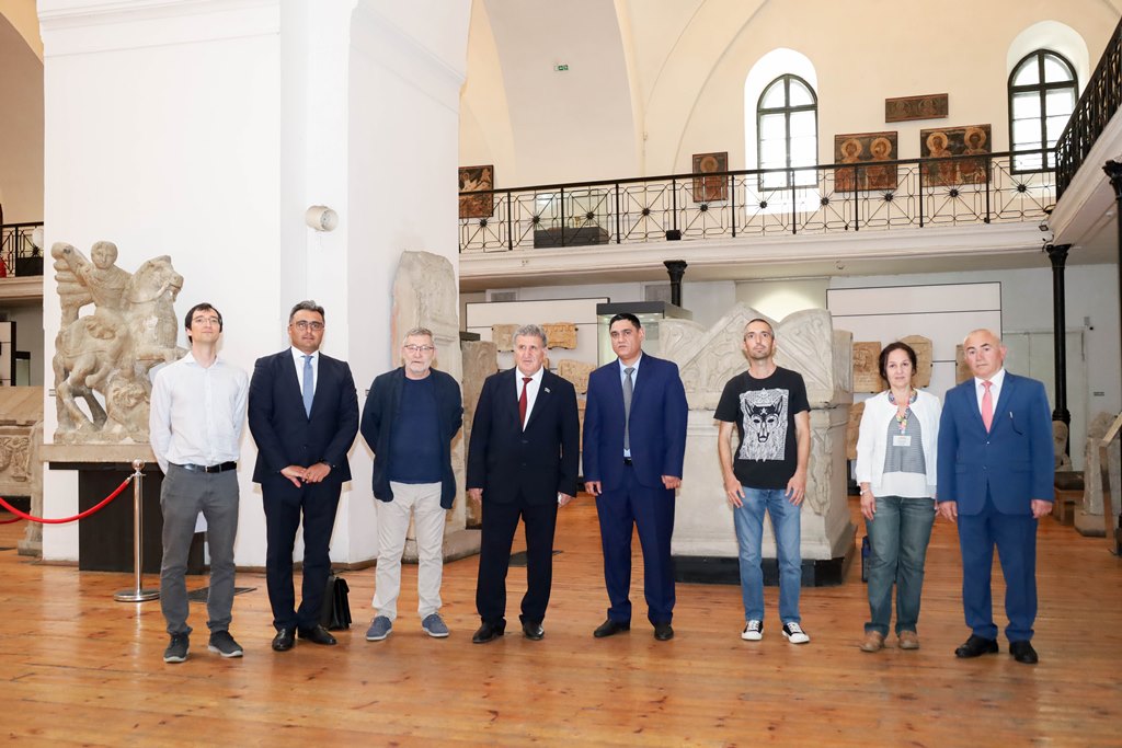 Президент НАНА, академик Иса Габиббейли находится с визитом в Болгарии