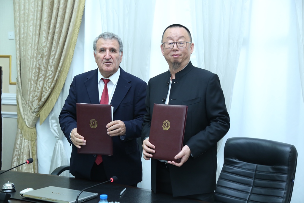 A memorandum of understanding was signed between ANAS and the Hong Kong Core Academy