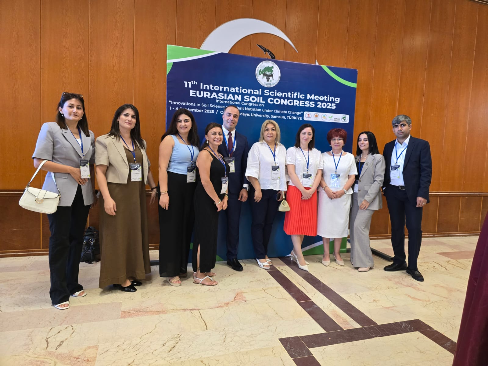 Torpaqşünas alimlər beynəlxalq konqresdə iştirak ediblər
