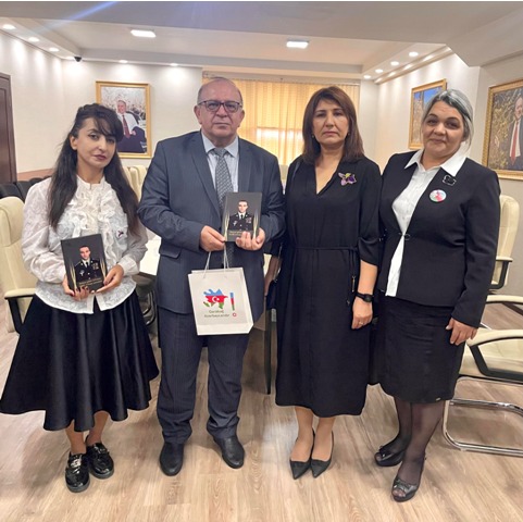 MEK-in baş direktoru “Ruhən şəhid Ananın Nurlanmış xatirələri” adlı kitabın təqdimatında iştirak edib