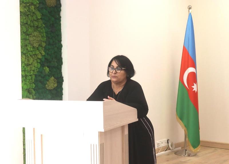 Botanika İnstitutunda “Heydər Əliyev və Azərbaycan təbiəti” mövzusunda seminar keçirilib