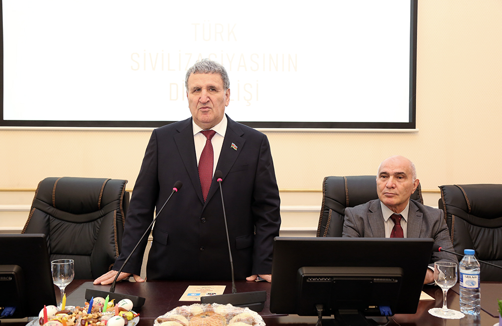 В НАНА начала свою работу международная научная конференция «Возрождение тюркской цивилизации»