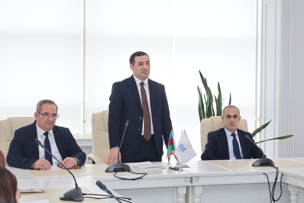 AMEA-da “Novruz ənənələri və müasir gənclik” mövzusunda tədbir keçirilib