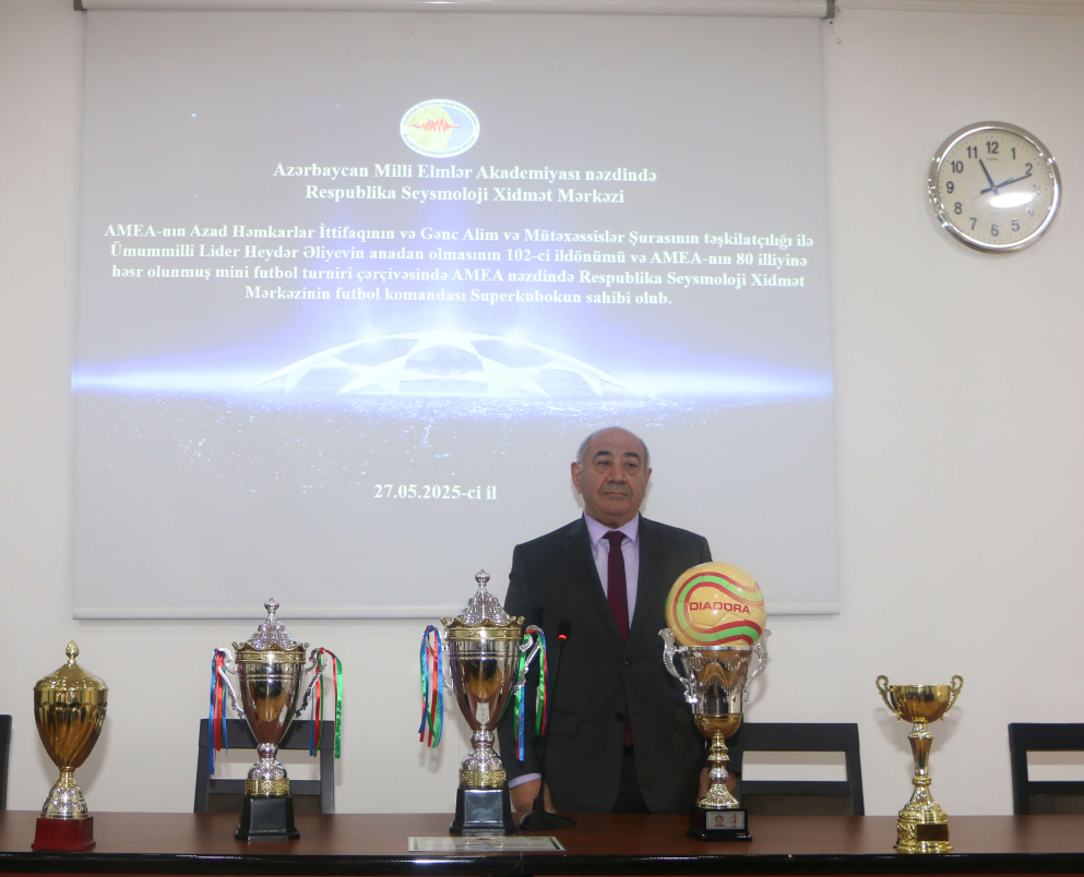 Seysmoloji Mərkəzdə “Müstəqilliyimiz əbədidir” adlı tədbir keçirilib