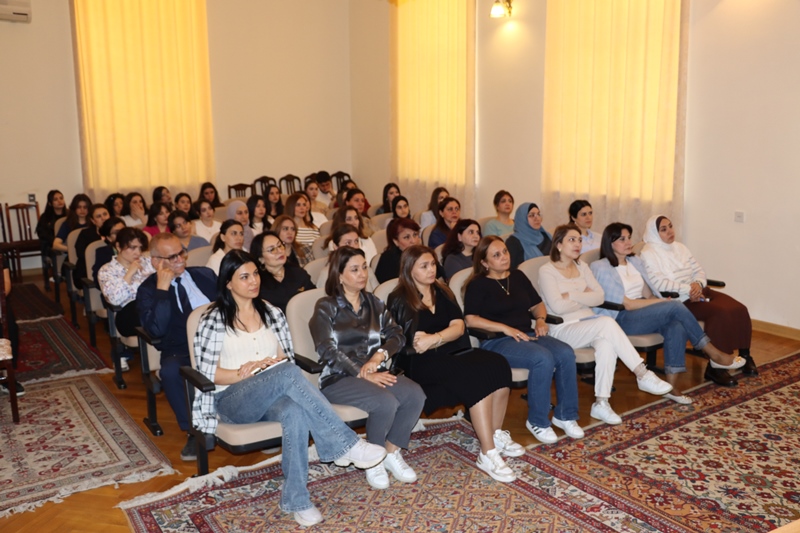 Əlyazmalar İnstitutunda elmin populyarlaşdırılması istiqamətində növbəti mühazirə oxunub
