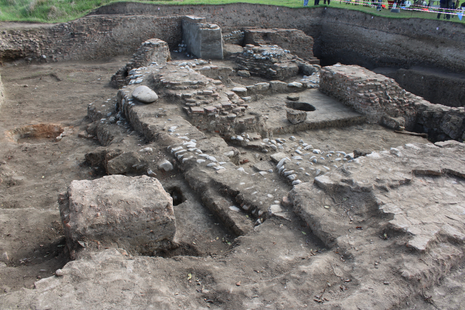3668_1792998469.jpg
