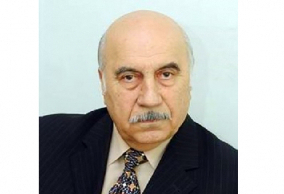 Azərbaycan ədəbiyyatşünaslığında məktəb yaratmış alim