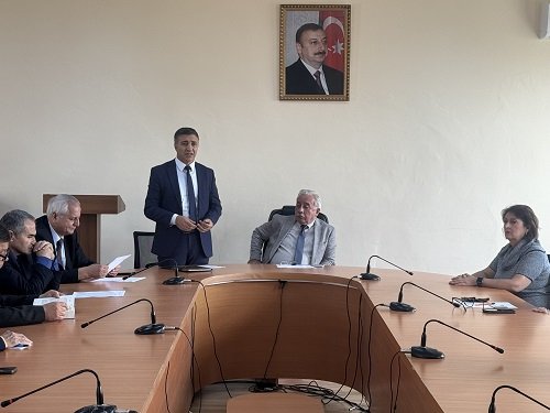 Birinci Türkoloji Qurultayın ideoloji-fəlsəfi aspektləri və çağdaş türk dünyası” mövzusunda ümuminstitut seminarı keçirilib