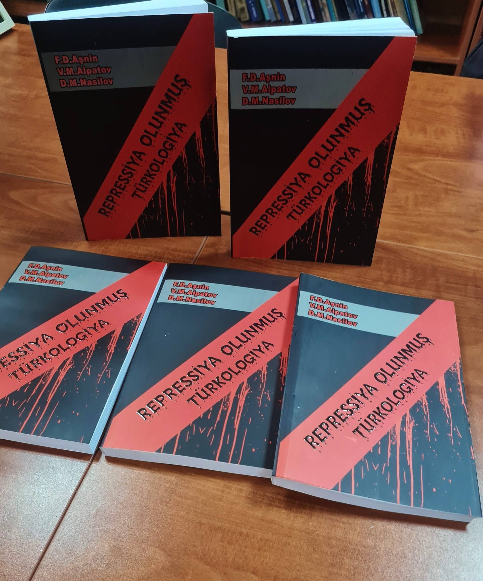 “Repressiya olunmuş türkologiya” kitabı çapdan çıxıb