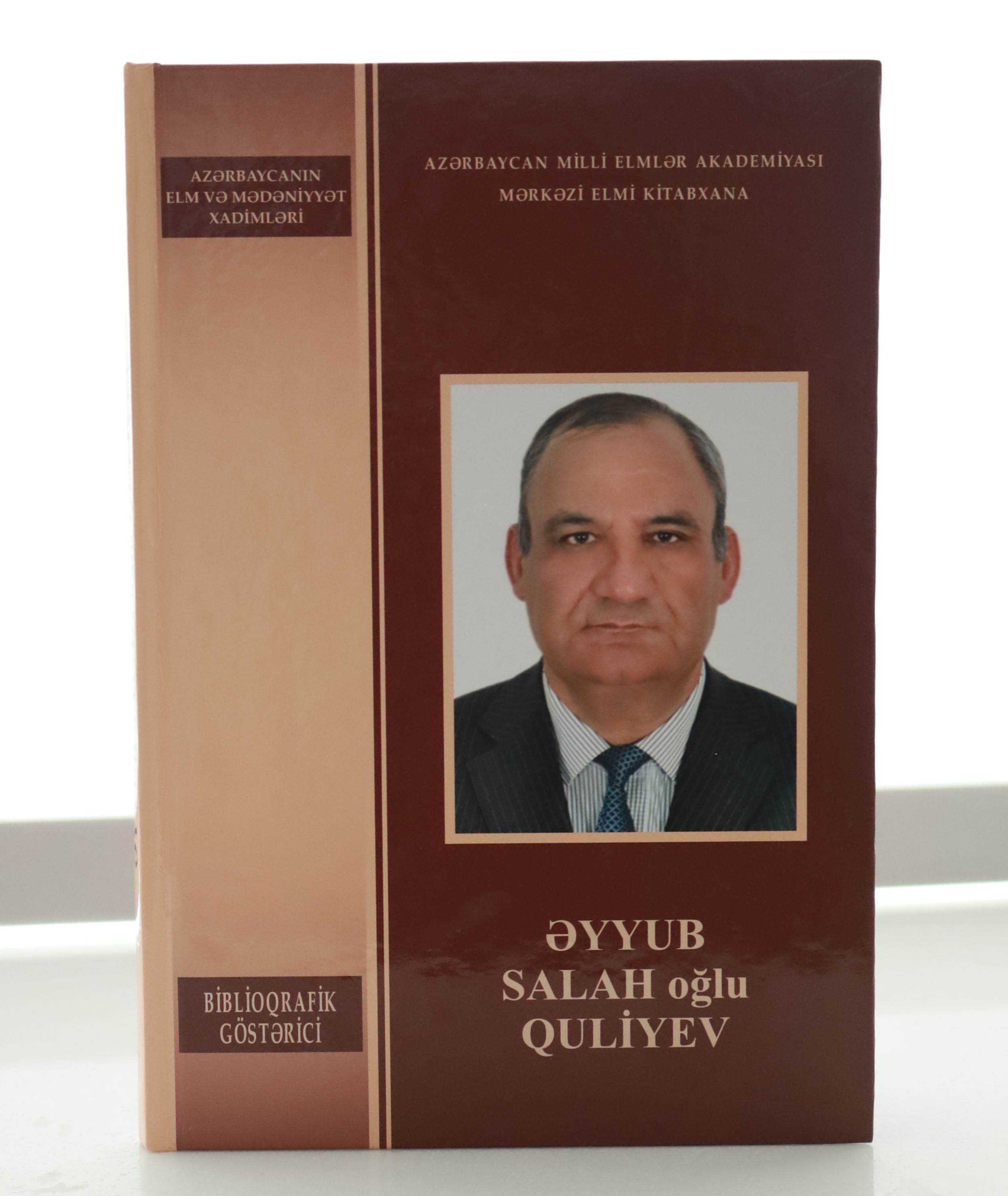 MEK-in tərtibatında AMEA-nın müxbir üzvü Əyyub Quliyevin biblioqrafik göstəricisi çapdan çıxıb