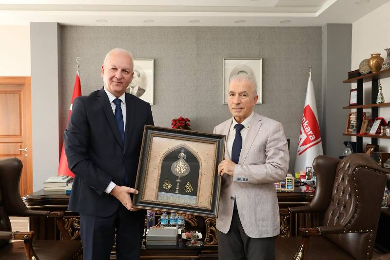 Akademik Şahin Mustafayev Hacı Bayram Vəli Universitetinin rektoru ilə görüşüb