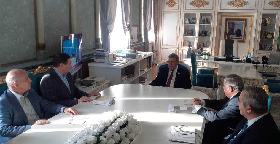 Академик Иса Габиббейли встретился с директором Института истории и этнологии Казахстана
