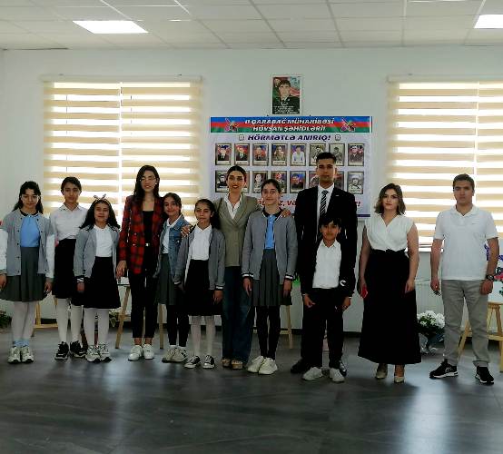 Kataliz və Qeyri-üzvi Kimya İnstitutunun əməkdaşı müxtəlif peşə nümayəndələrinin şagirdlərlə görüşündə çıxış edib