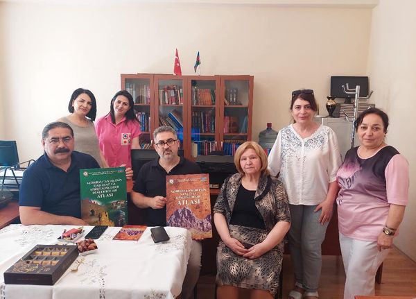 Türkiyənin Fırat Universitetinin əməkdaşları Dilçilik İnstitutunda olublar