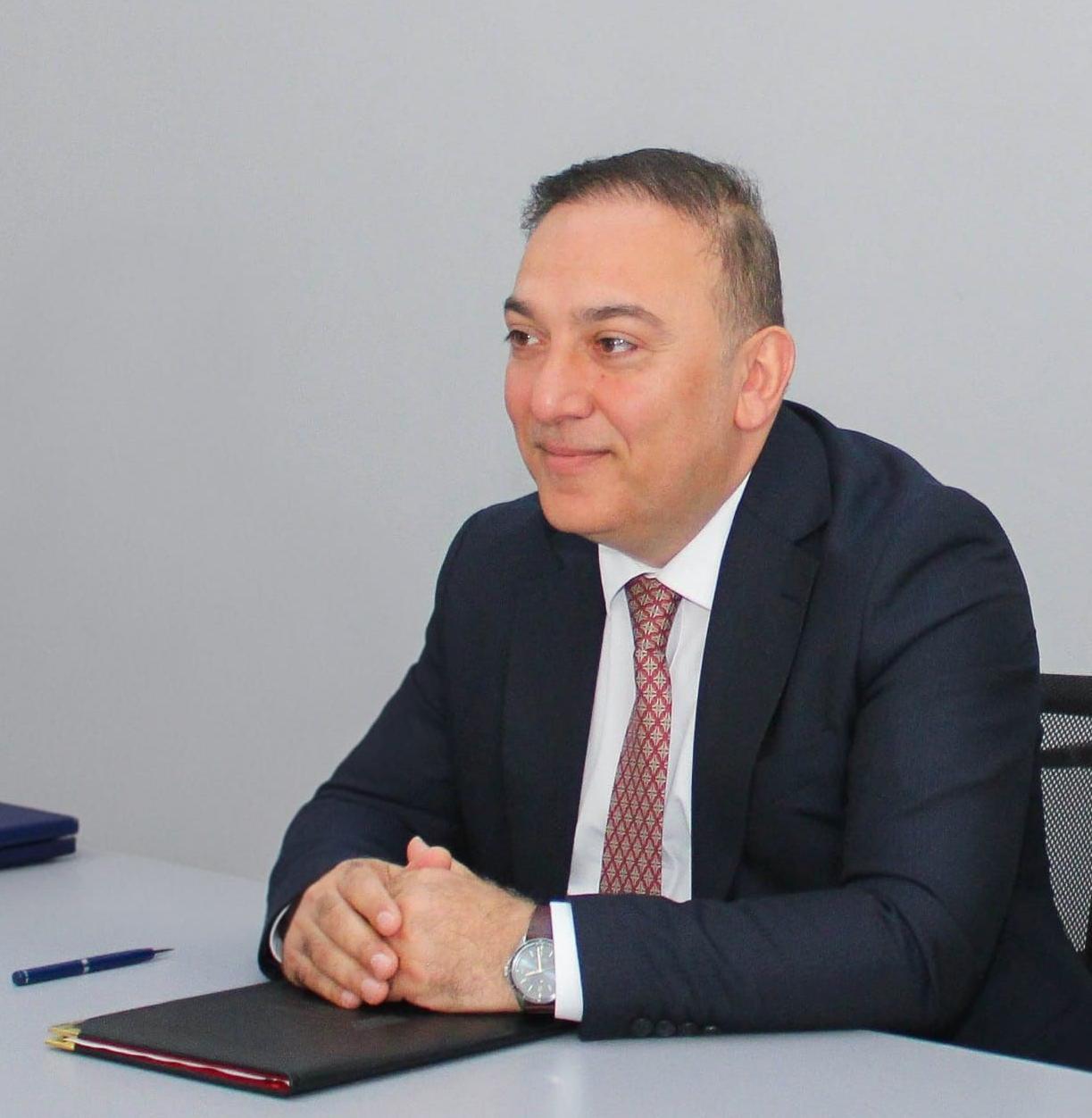 Anar Eminov: “Prezident İlham Əliyevin siyasi iradəsi Birinci Türkoloji Qurultayın ideyalarını XXI əsrin strateji yol xəritəsinə çevirir”