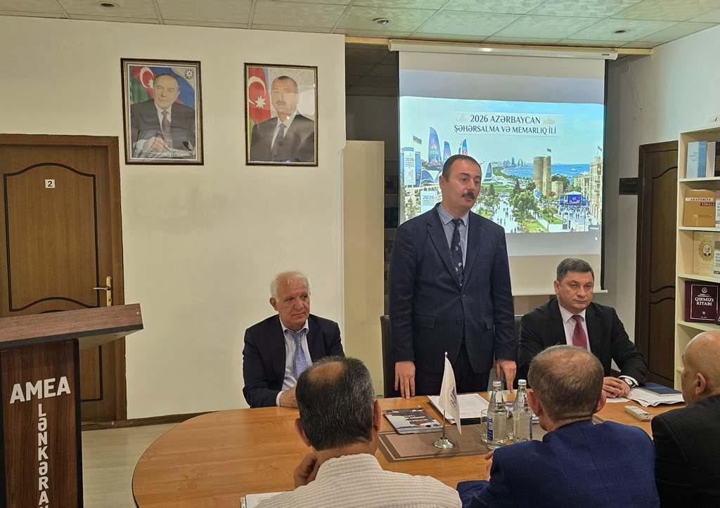 Lənkəran Regional Elmi Mərkəzində “Şəhərsalma və Memarlıq İli” çərçivəsində elmi seminar keçirilib