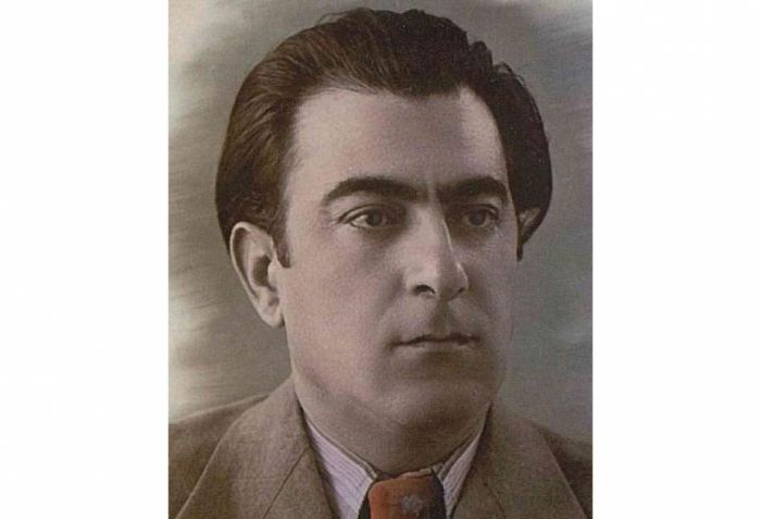 Nəzəri dərinlik və ədəbi-tarixi qaynaqlara qayıdış sorağında - İsa Həbibbəylinin təqdimatında akademik Məmməd Cəfərin “Tənqid və moizə” məqaləsi