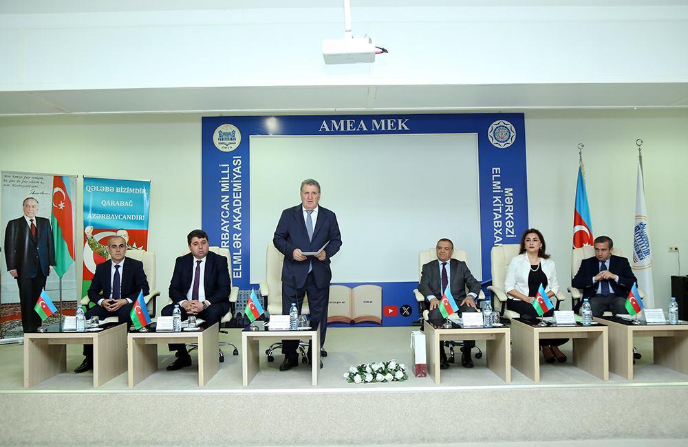 MEK-də “Kitabxana-informasiya texnologiyalarının inkişafında müasir tendensiyalar” mövzusunda respublika elmi konfransı keçirilib