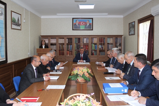 Naxçıvan Bölməsinin Rəyasət Heyətinin iclasında bir sıra məsələlər müzakirə edilib