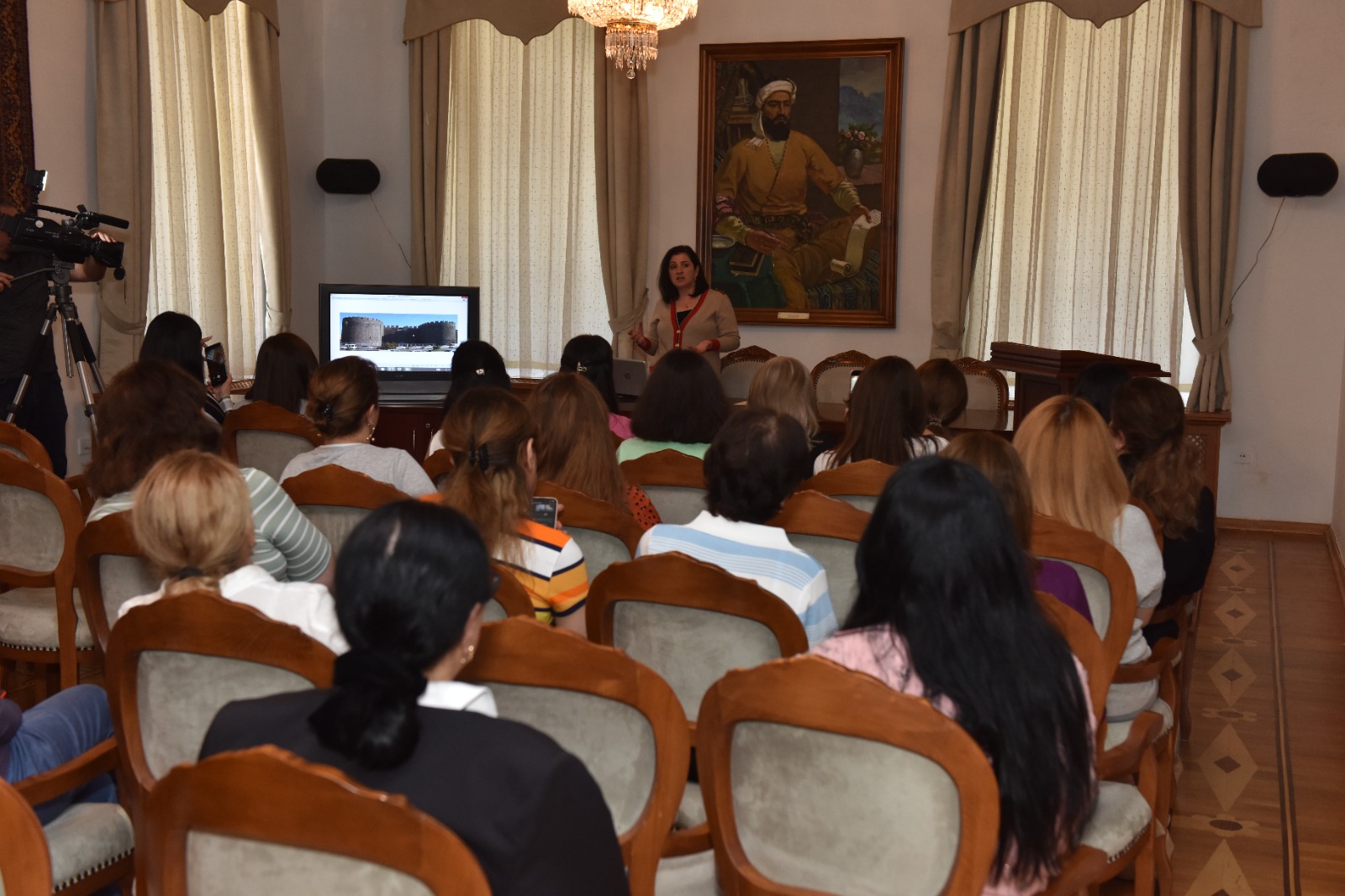 Ədəbiyyat Muzeyində WUF13 çərçivəsində seminar məşğələsi keçirilib