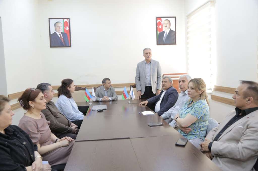 Folklor İnstitutunda əməyin mühafizəsi və texniki təhlükəsizlik qaydalarına dair tədbir keçirilib
