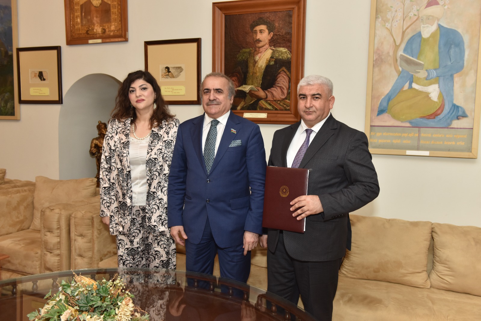 Ədəbiyyat Muzeyi ilə Azərbaycan Kooperasiya Universiteti arasında Anlaşma Memorandumu imzalanıb