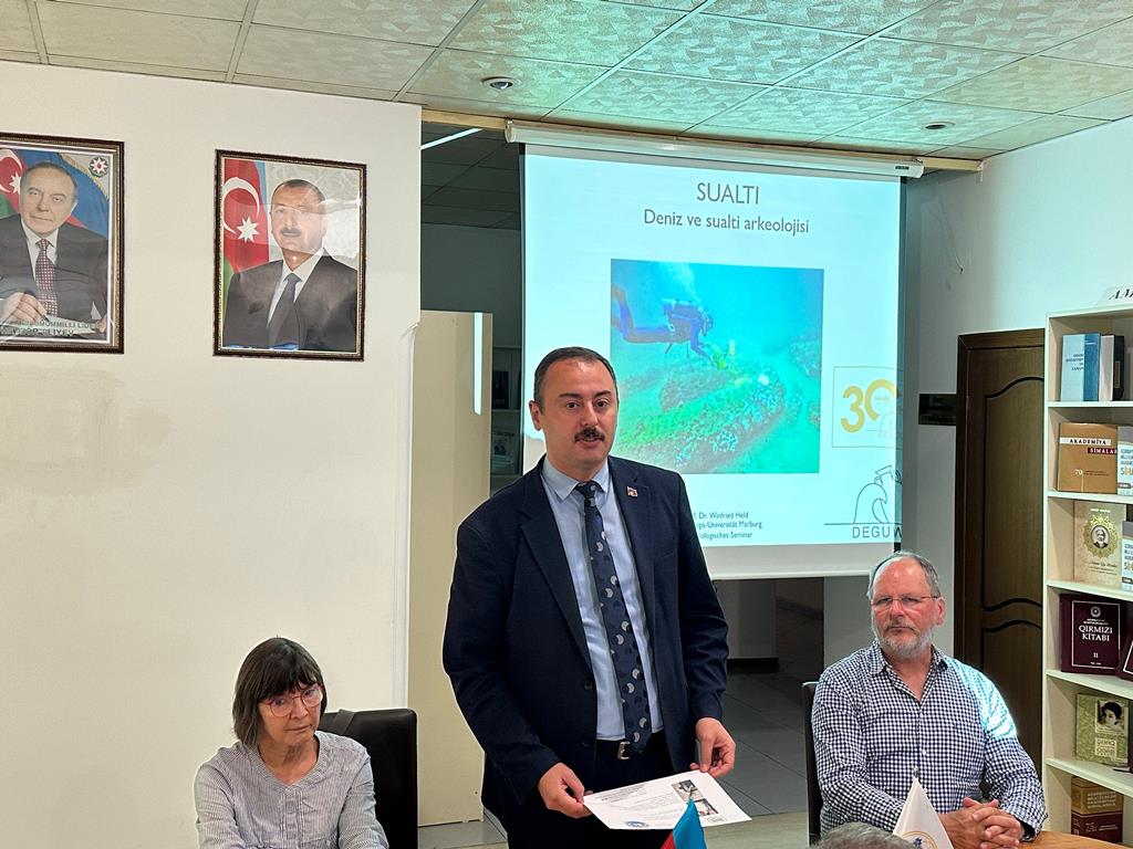 Lənkəran Regional Elmi Mərkəzində arxeoloq alimlərlə görüş