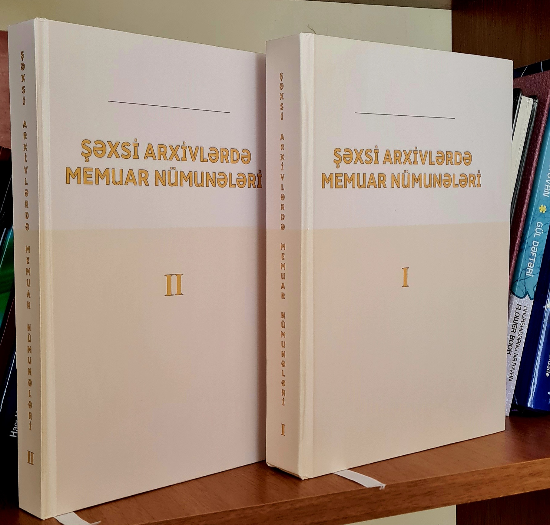 “Şəxsi arxivlərdə memuar nümunələri” ikicildliyi çapdan çıxıb