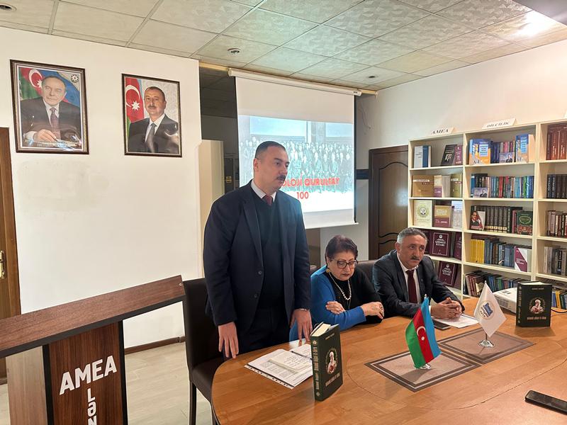 Lənkəran Regional Elmi Mərkəzində “Birinci Türkoloji Qurultayın ideyaları müasir şəraitdə uğurla gerçəkləşdirilir” mövzusunda elmi seminar keçirilib
