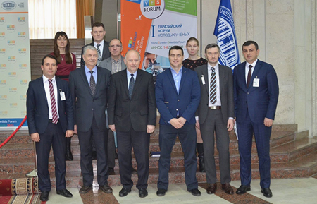 Председатель Совета молодых ученых и специалистов НАНА принял участие на Международном форуме молодых ученых в Минске