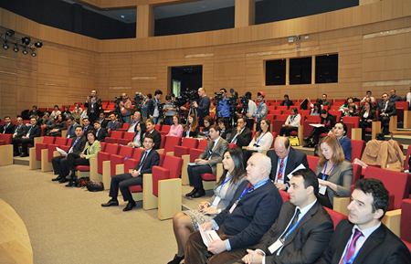 AMEA İnformasiya Texnologiyaları İnstitutu III Regional İnternet İdarəçilik Forumunda iştirak edib