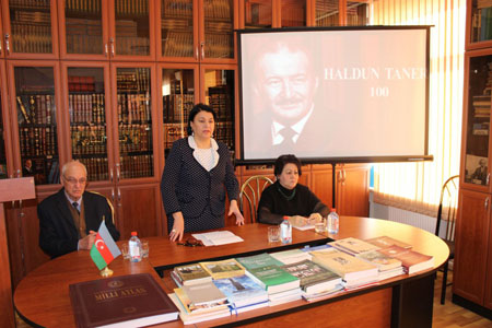 Состоялась научная сессия по случаю 100-летнего юбилея видного турецкого писателя и драматурга Халдуна Танера