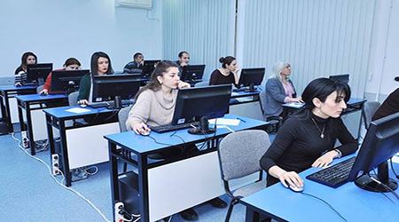Doktorant və dissertantların informatika fənni üzrə doktorluq imtahanları başa çatıb