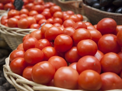 Damaged tomatoes could provide electricity