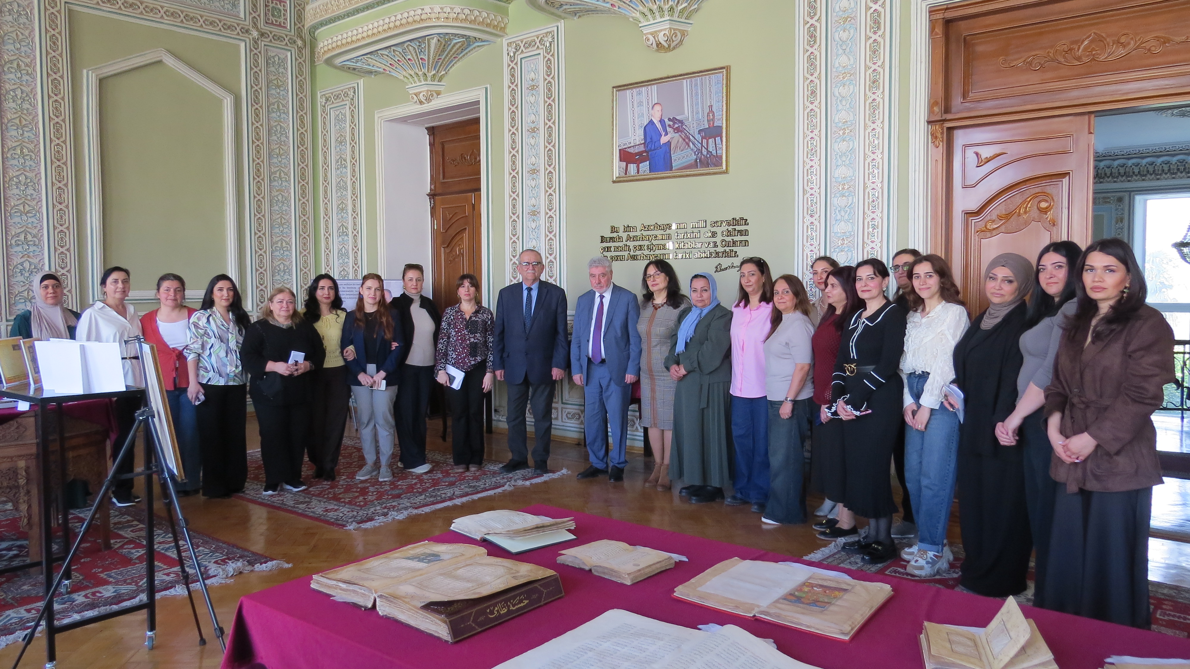 Əlyazmalar İnstitutunda “Nizami Gəncəvi motivləri əlyazma və miniatürlərdə” adlı tədbir keçirilib