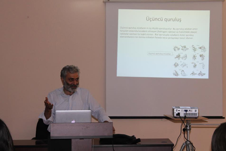 Лекции профессора Гариба Муршудова были выслушаны с интересом со стороны молодых исследователей