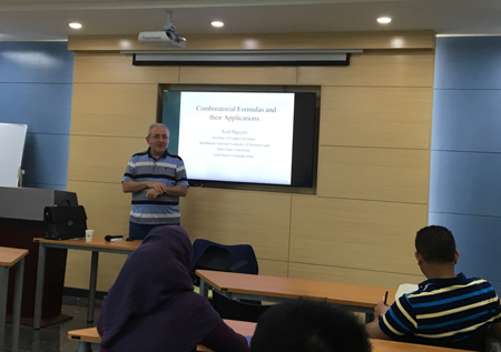 Azerbaijani scientist delivers lectures at the Chengdu University, China