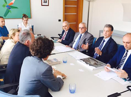 Обсуждены перспективы сотрудничества между НАНА и Университетом Рома Тре Италии