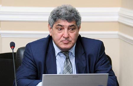 Azerbaijani microbiologist reported about man-affected soils in the event held in Russia