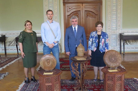 Editor of journal “Visions of Azerbaijan” visited Institute of Manuscripts