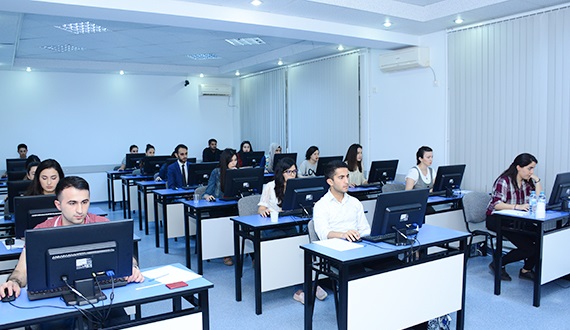 Студенты, получающие образование в магистратуре НАНА, сдали экзамен по педагогике
