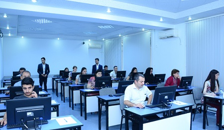 В докторских экзаменах по информатике приняли участие 656 докторантов и диссертантов