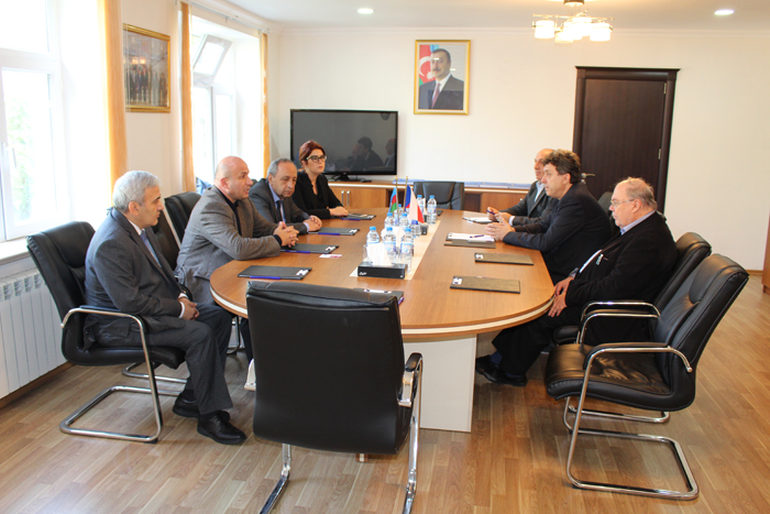 Czech scholars discuss prospects of cooperation at ANAS High-Tech Park
